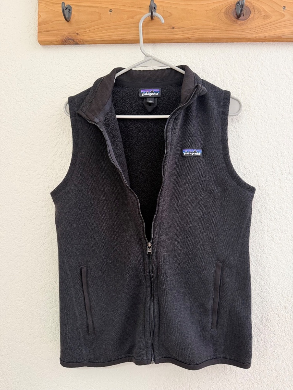 Patagonia W's Better Sweater Vest, Black - Picture 3 of 4
